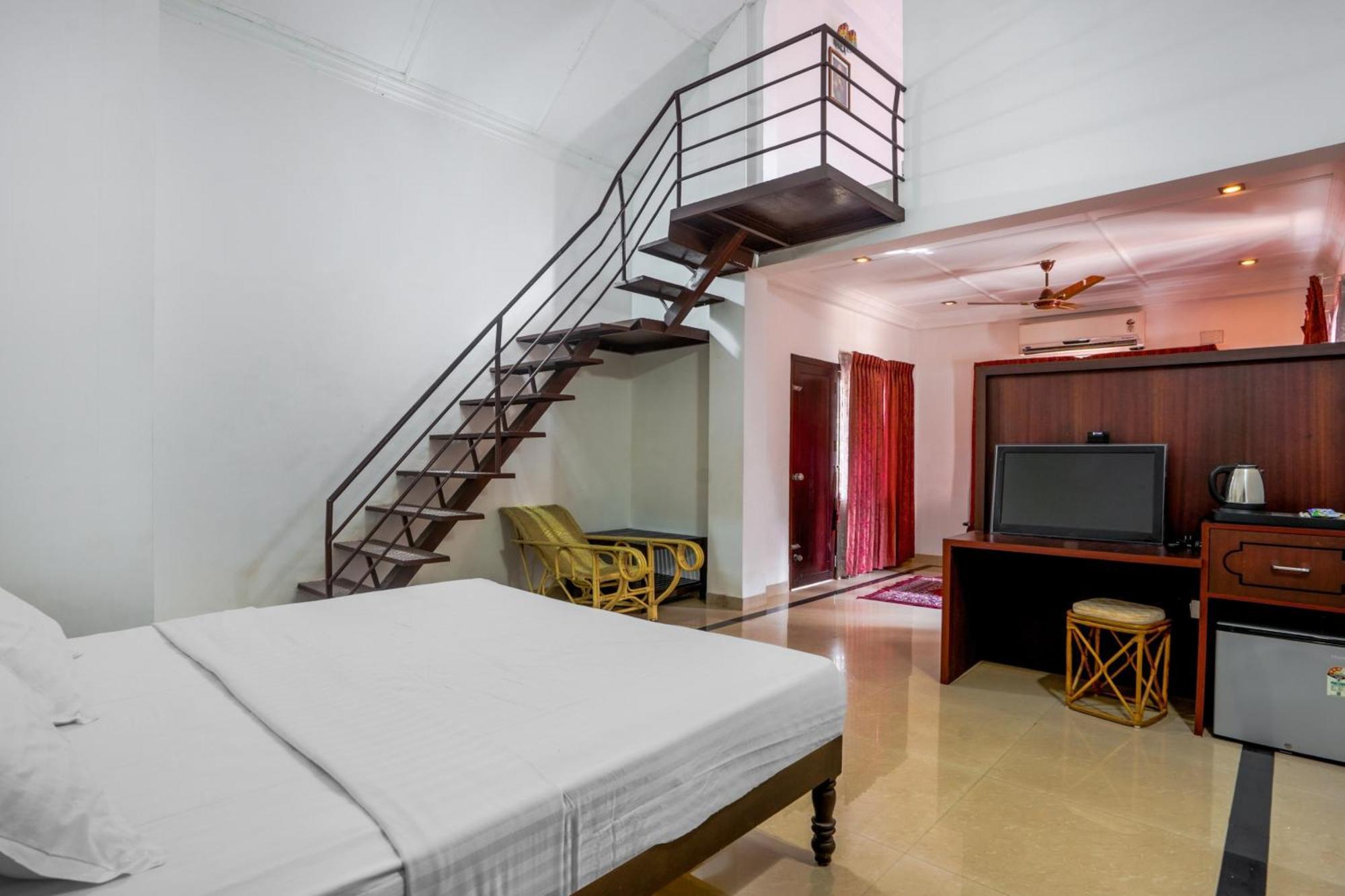 Palette Resorts- Tapovan Green County Thattakād Exterior photo