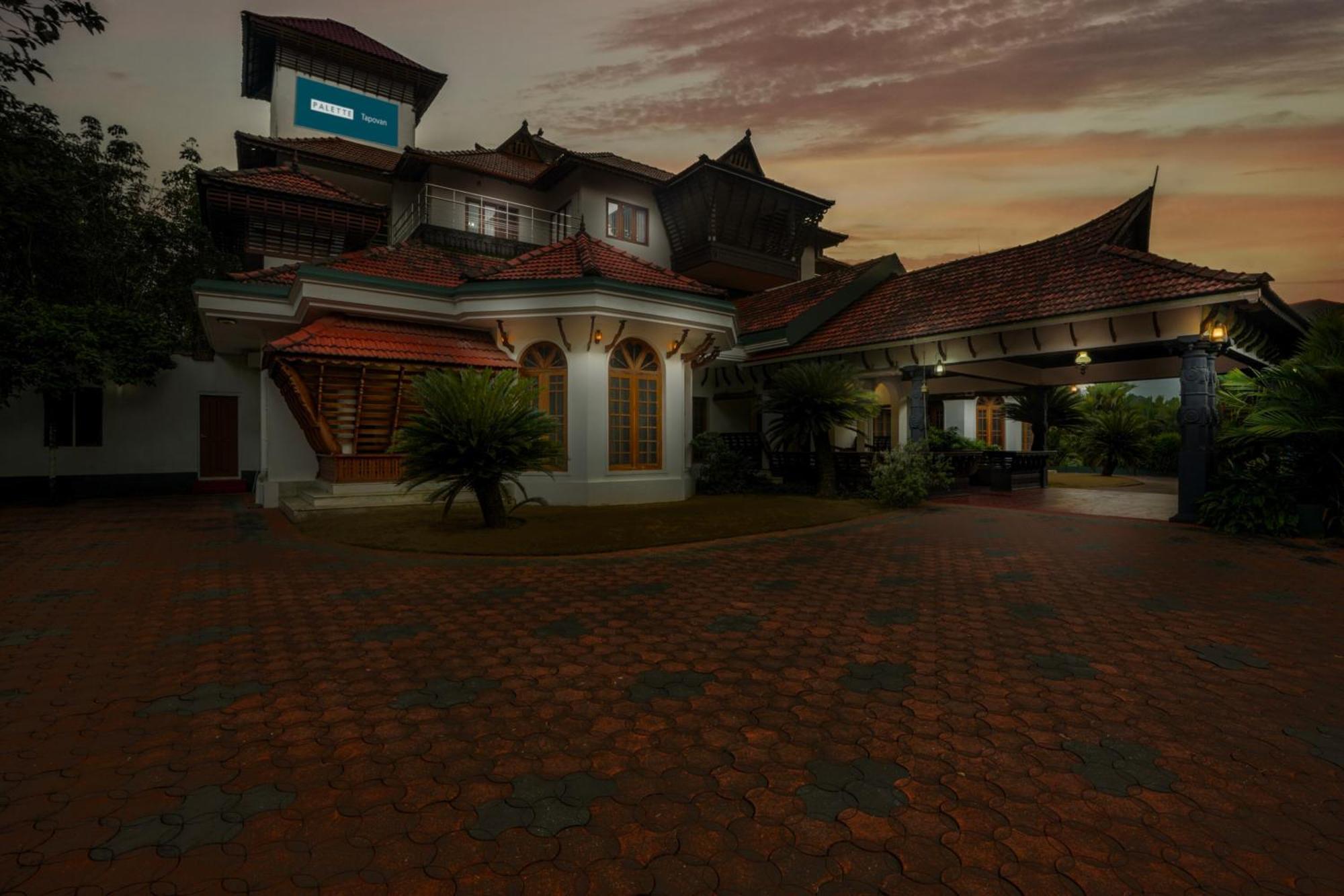 Palette Resorts- Tapovan Green County Thattakād Exterior photo